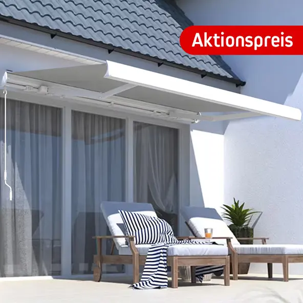 Terrasse mit Markise über Sitzbereich, Aktionspreis hervorgehoben