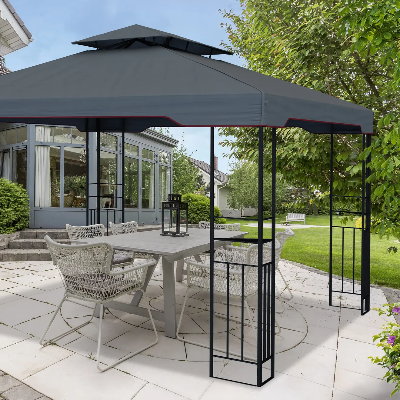 Gartenpavillon anthrazit, auf einer Terasse im Gartem über Esstisch