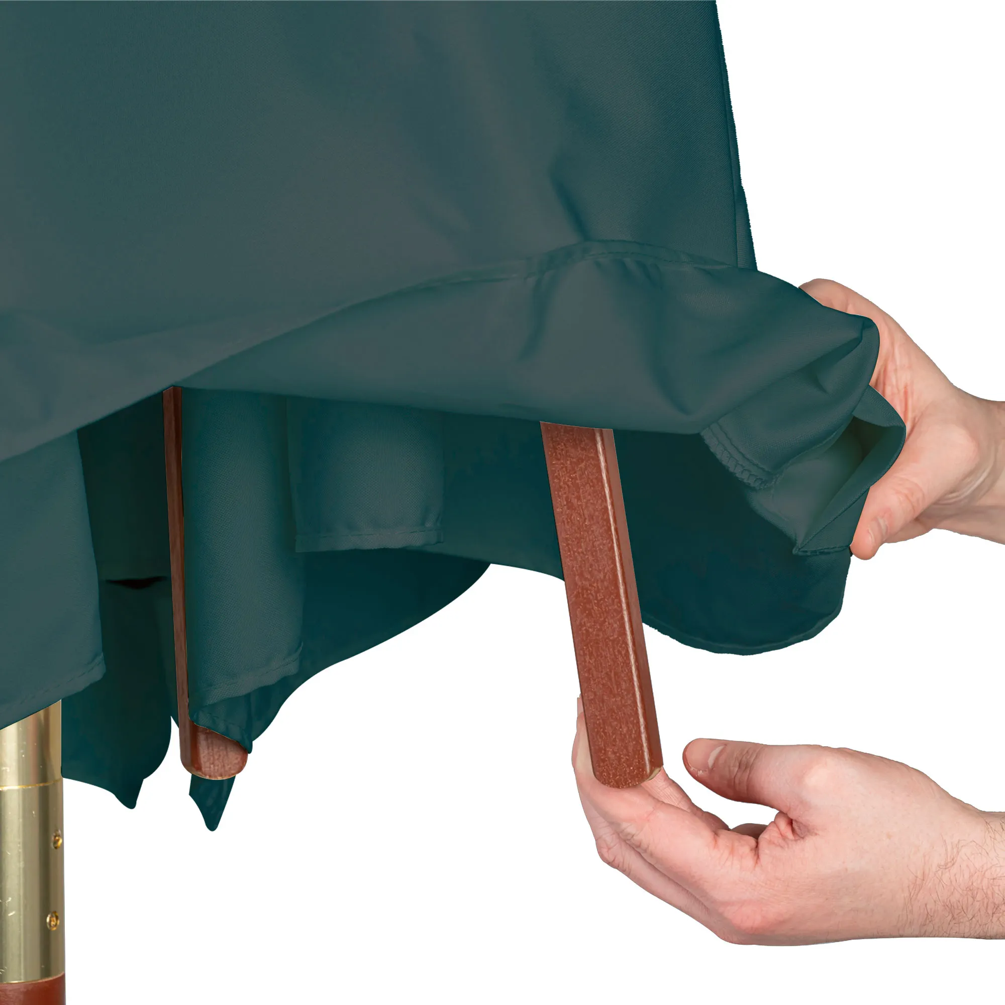 Copertura per ombrellone su telaio in legno con mani per il fissaggio