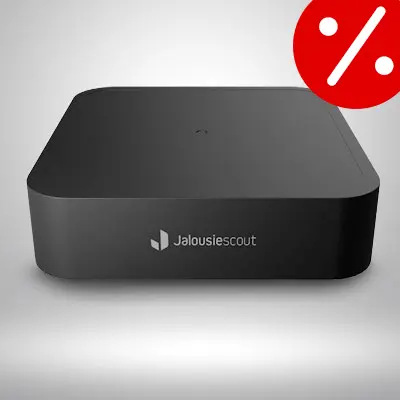 Jalousiecout Smart Home Bridge auf grauem Hintergrund.