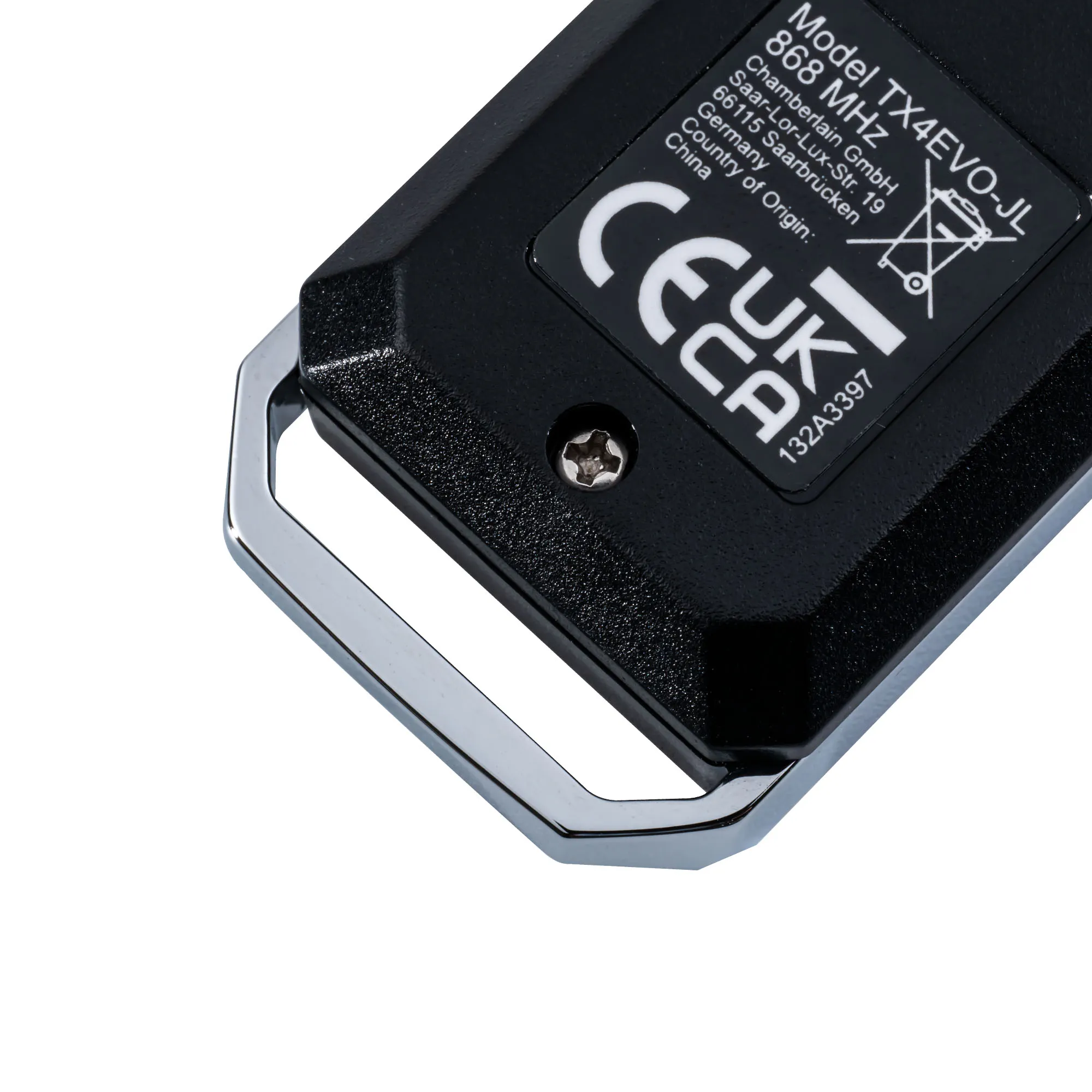 Retro di un trasmettitore radio a 4 canali con marchio CE e informazioni sul modello