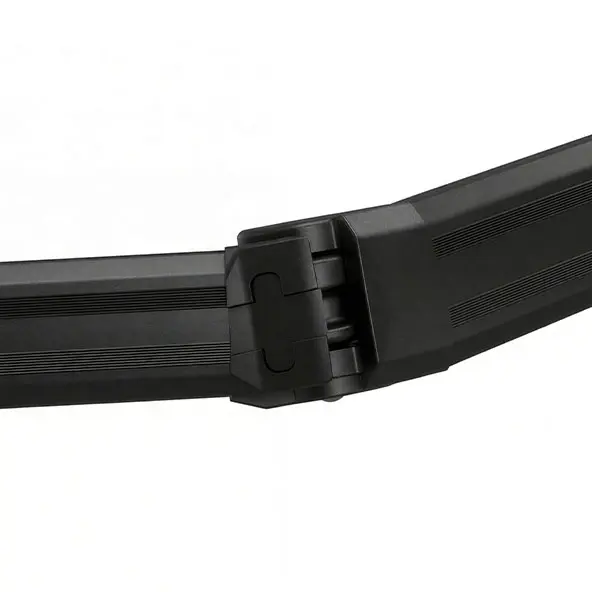 Gelenkdetail eines Markisenarms in Nahaufnahme