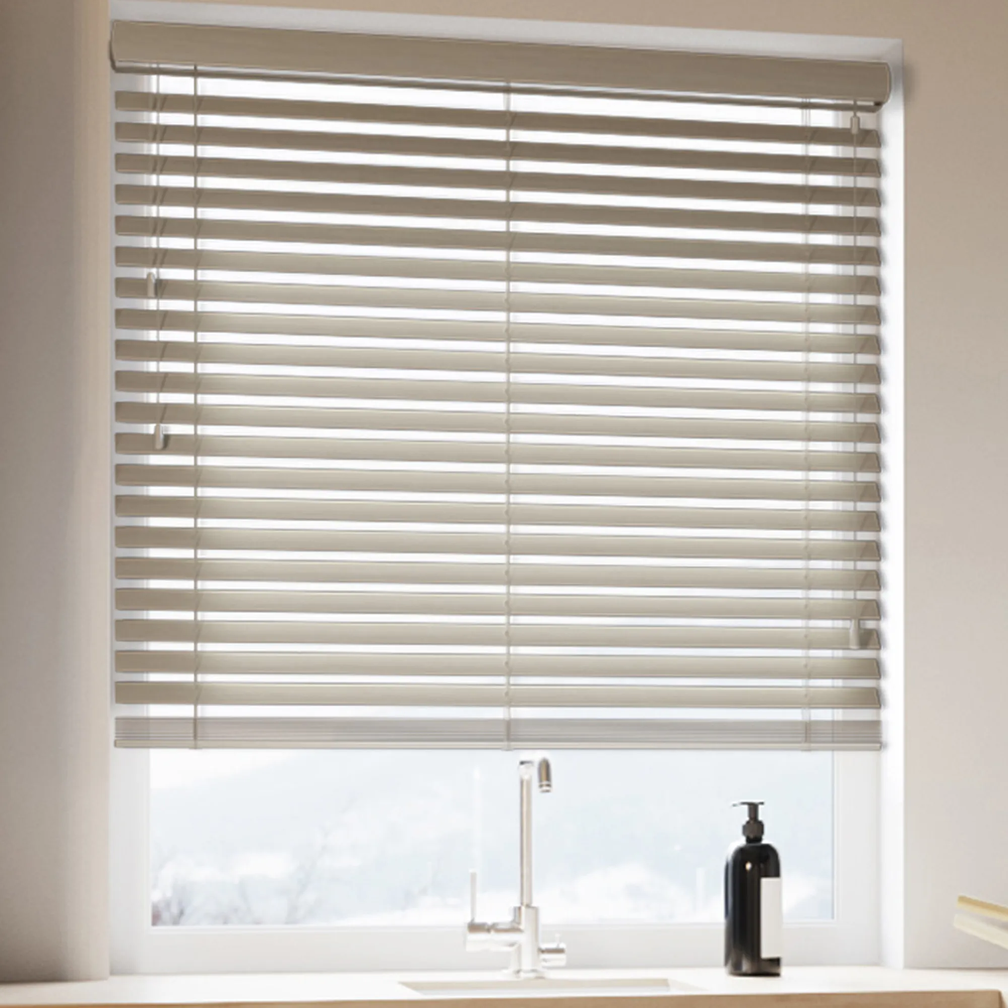 Persiana Veneciana de Madera a Medida PADURE | 50 mm