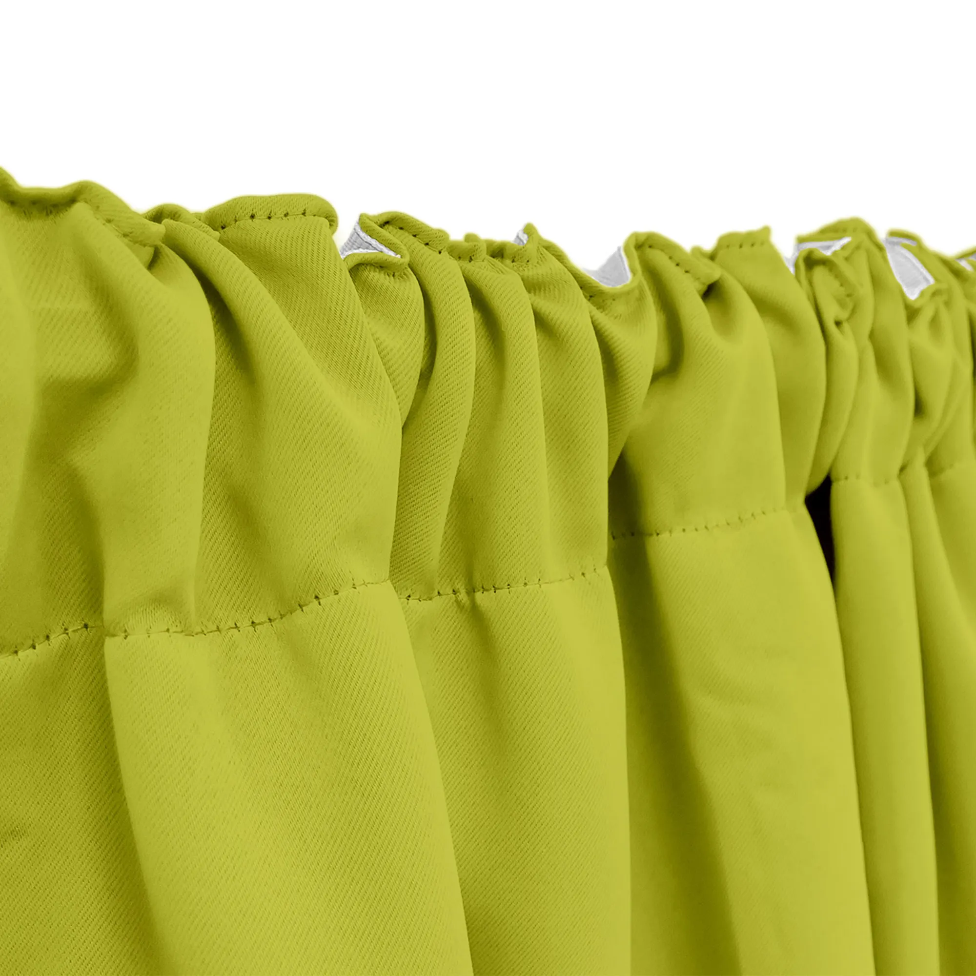 Tenda con arricciatura per coprire decorativamente la finestra