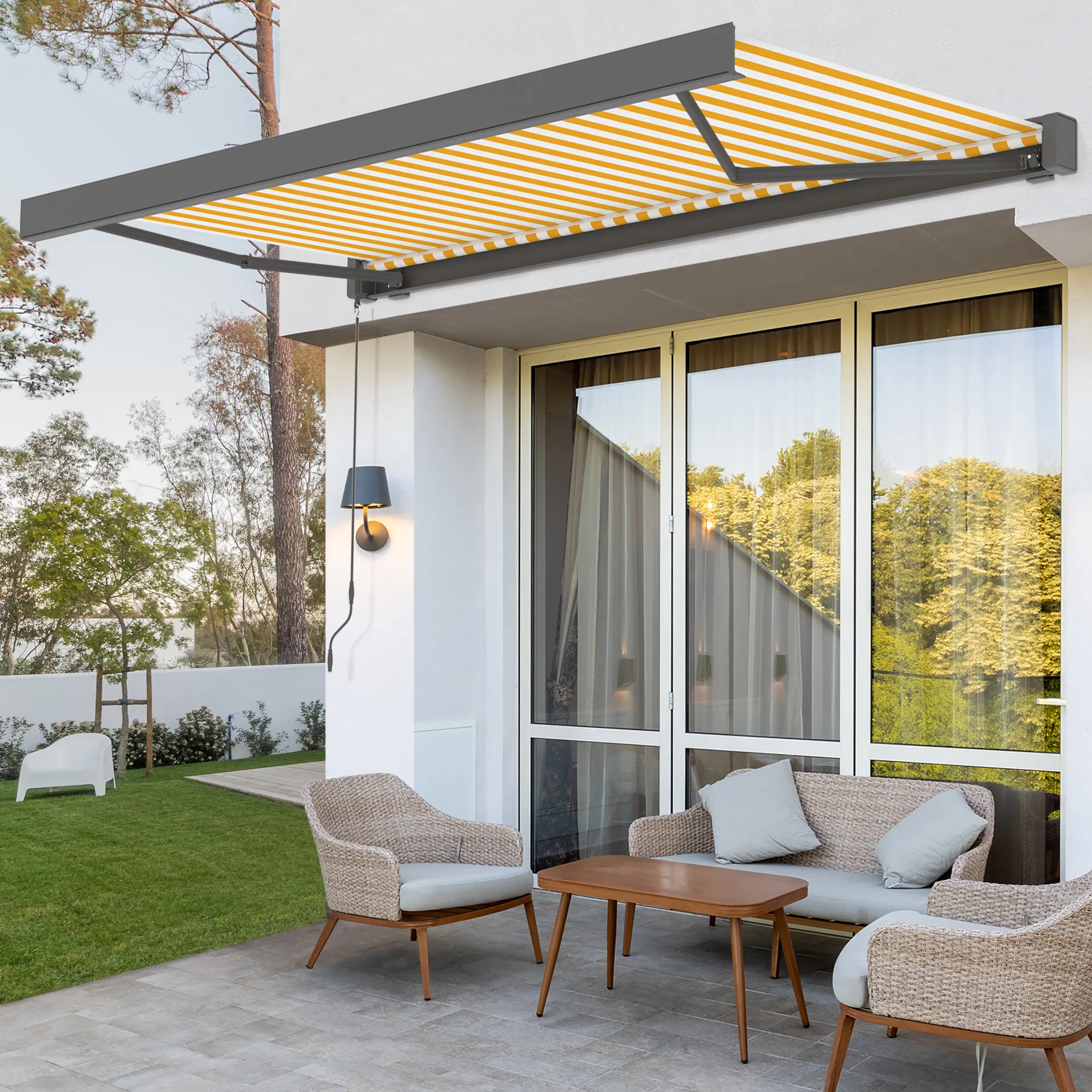 Kassettenmarkise Quadris LED | 3,45 x 3 m, anthrazit, Stoff: grau-weiß, Blockstreifen