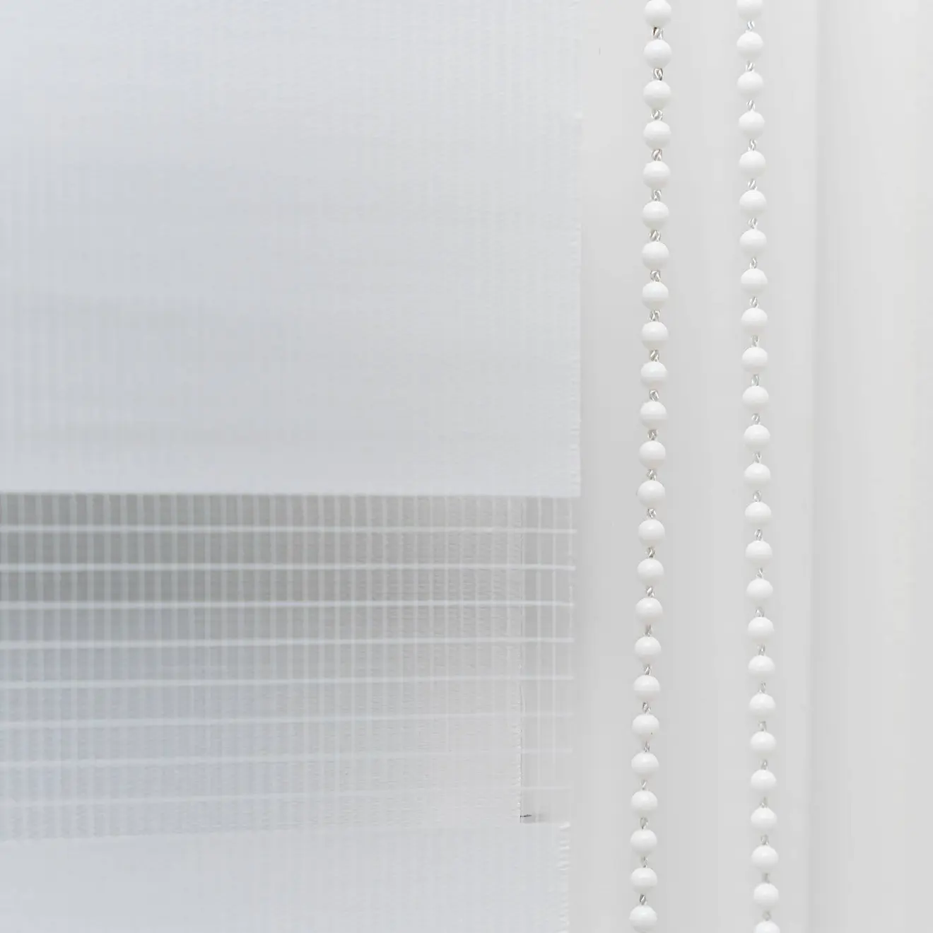 Klemmfix Doppelrollo mit Kettenzug, halbtransparent und blickdicht, für flexible Lichtregulierung