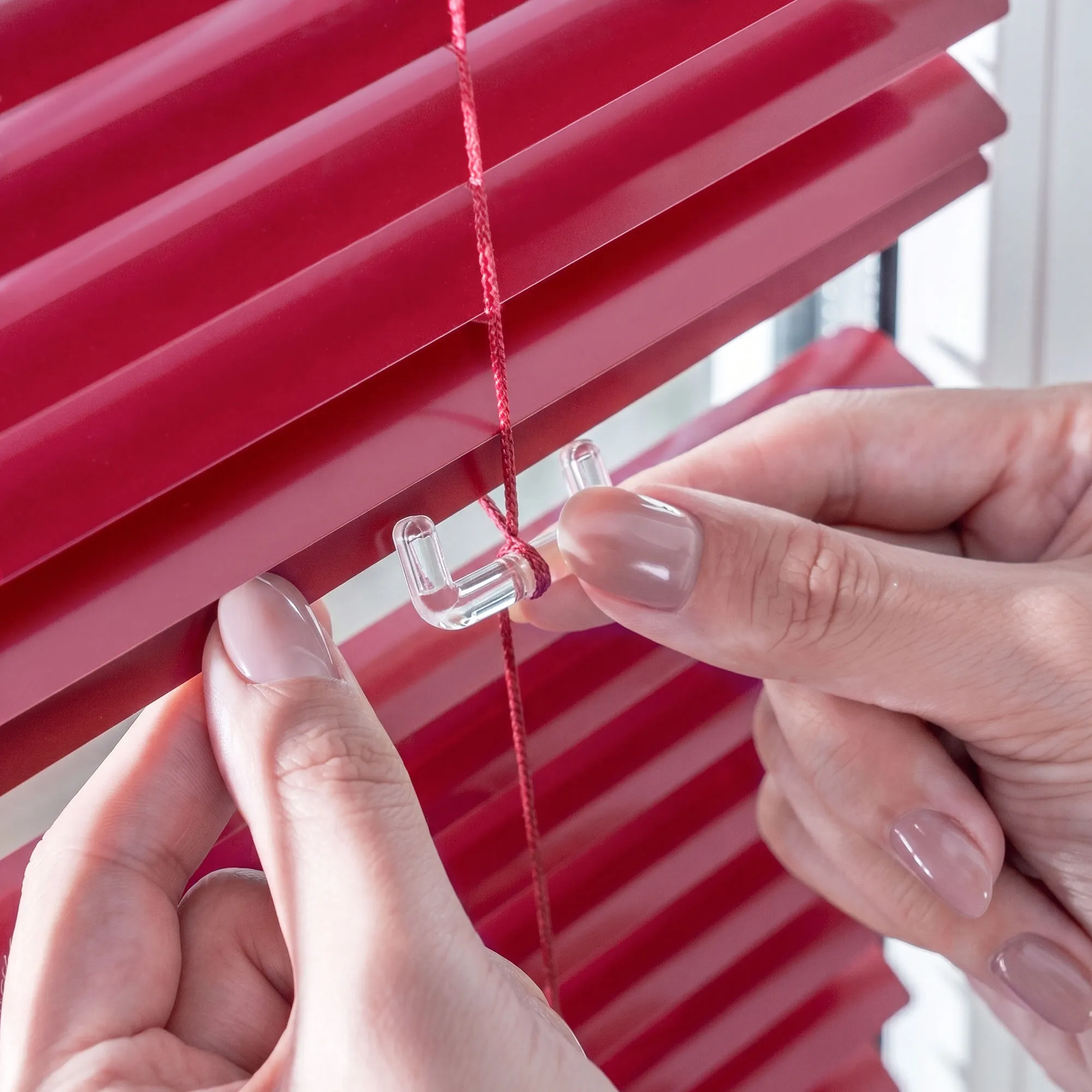 Clips antirotazione DuoSun per veneziane da 25 mm | trasparente, 10 pezzi