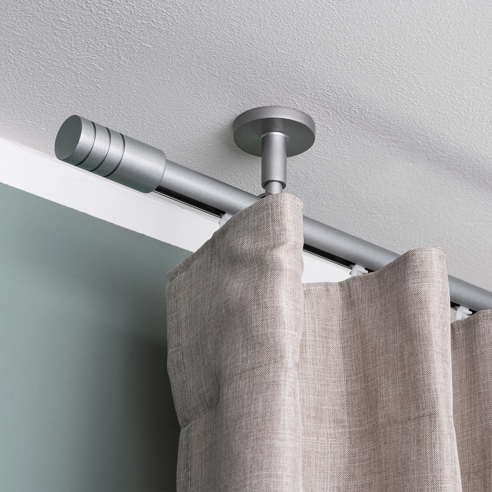 Set di bastoni per tende con corsia interna e montaggio a soffitto per tende