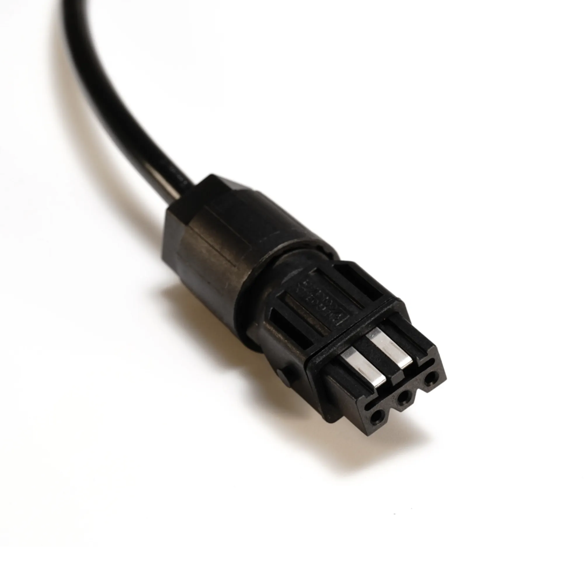 Connettore QPD STAK 3 con cavo per sistemi di connessione elettrica