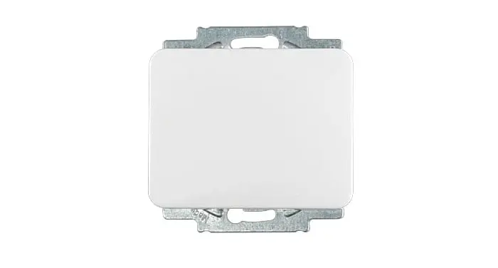 Quadratische Abdeckplatte mit Metallrahmen für elektrische Installationen